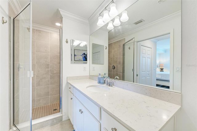 18114 GAWTHROP DRIVE 204, Bradenton, FL 34211