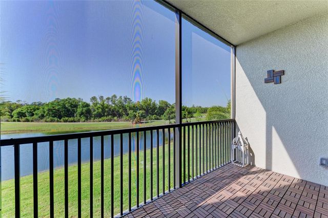 18114 GAWTHROP DRIVE 204, Bradenton, FL 34211