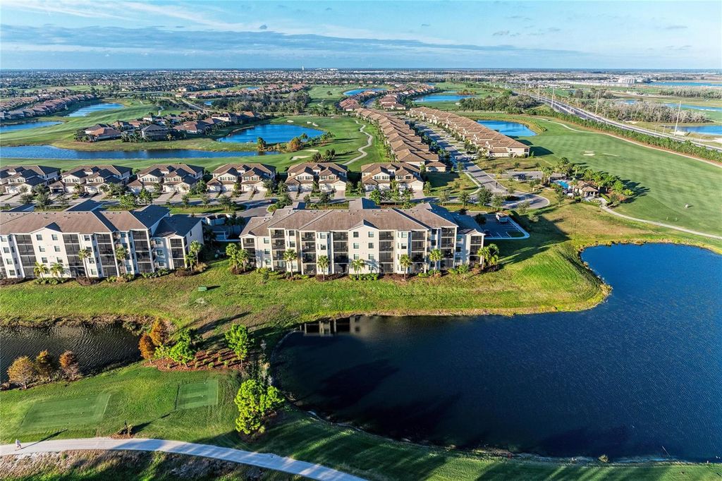 Image 60 of property listing at 18114 GAWTHROP DRIVE 204, Bradenton, FL 34211