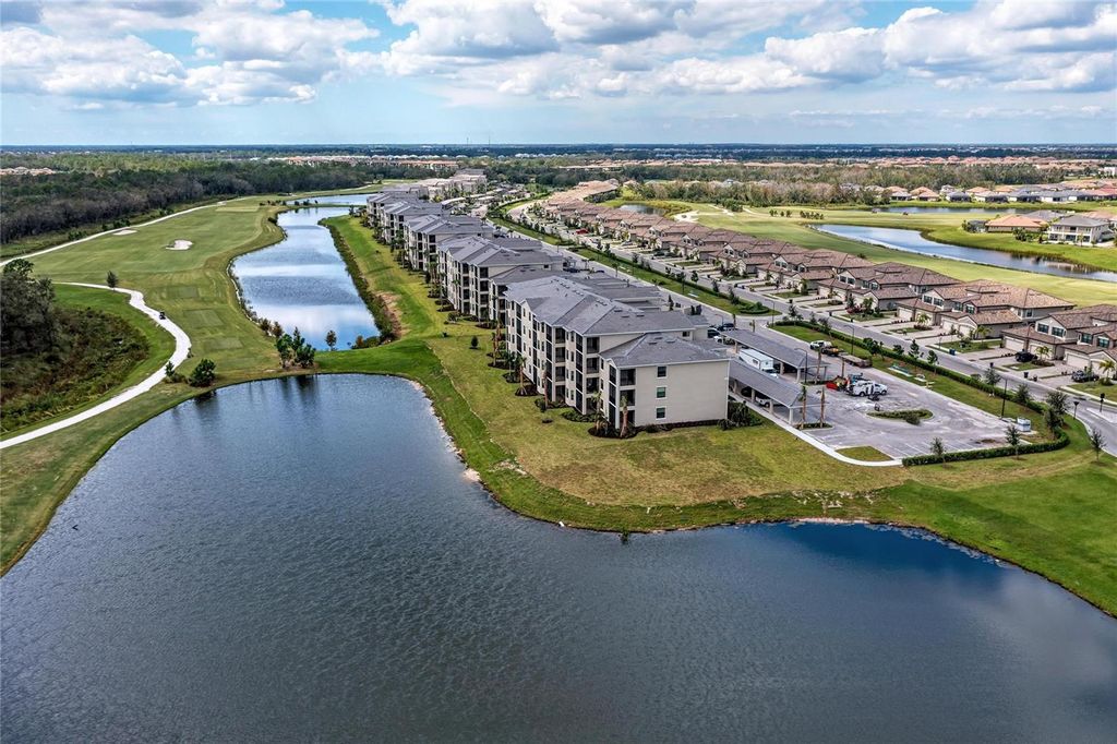 Image 61 of property listing at 18114 GAWTHROP DRIVE 204, Bradenton, FL 34211