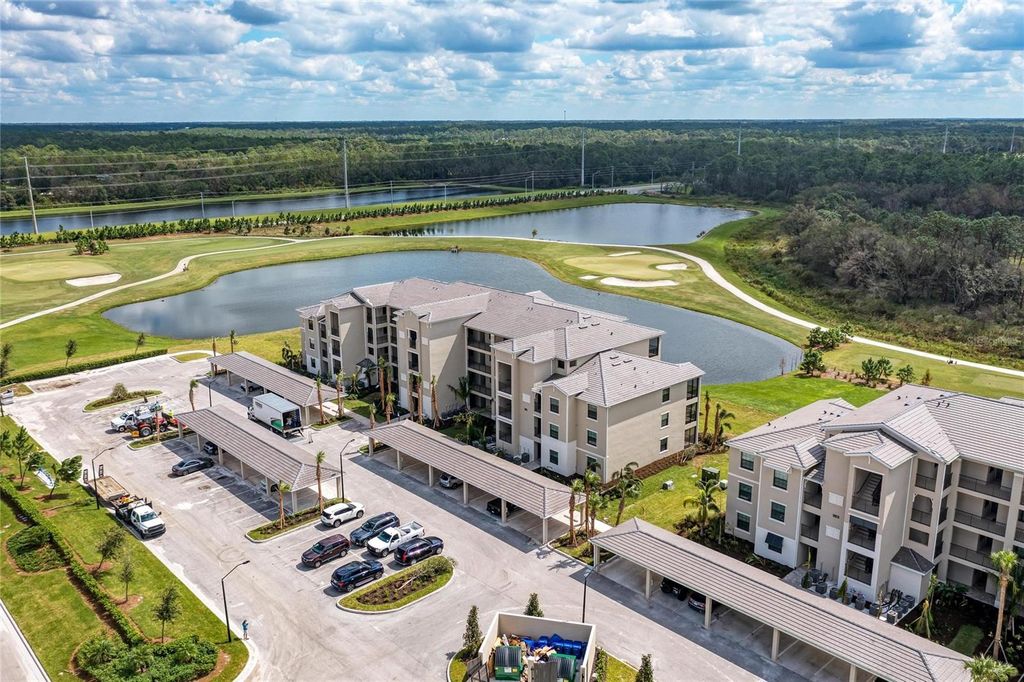 Image 62 of property listing at 18114 GAWTHROP DRIVE 204, Bradenton, FL 34211