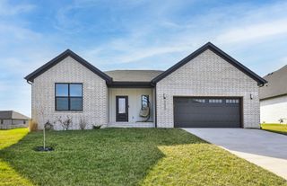 2007 North Riva Ridge Court, Springfield, MO 65802