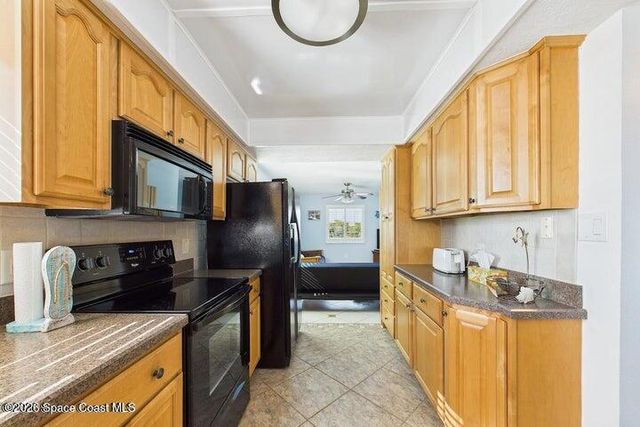 1305 S Atlantic Avenue 210, Cocoa Beach, FL 32931