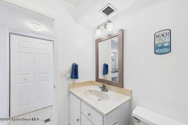 1305 S Atlantic Avenue 210, Cocoa Beach, FL 32931