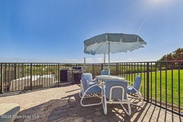 1305 S Atlantic Avenue 210, Cocoa Beach, FL 32931