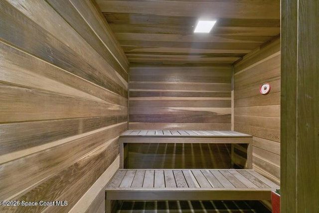 1305 S Atlantic Avenue 210, Cocoa Beach, FL 32931