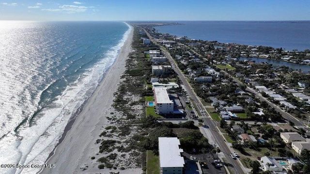 1305 S Atlantic Avenue 210, Cocoa Beach, FL 32931