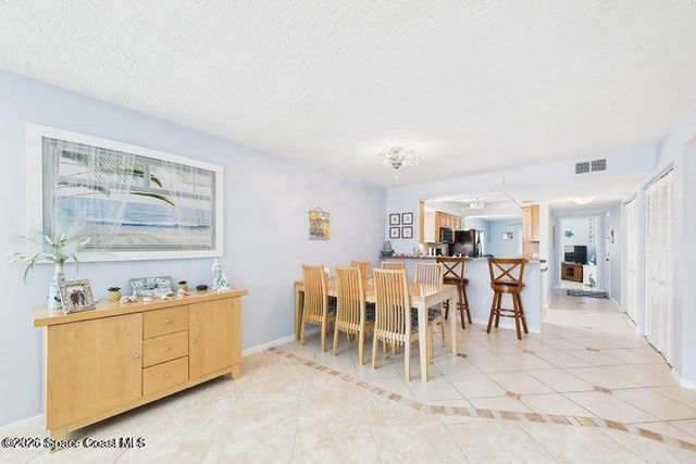 1305 S Atlantic Avenue 210, Cocoa Beach, FL 32931