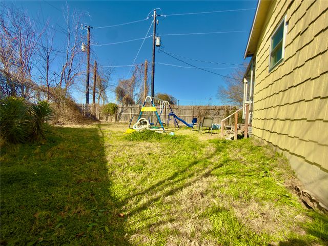 1941 Michael Court, Pelican Bay, TX 76020