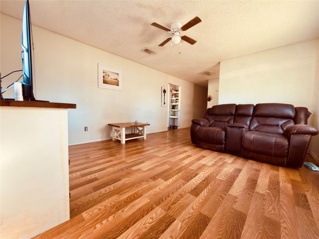 1941 Michael Court, Pelican Bay, TX 76020