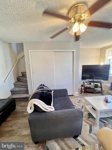 125 MAPLE ST, Conshohocken, PA 19428