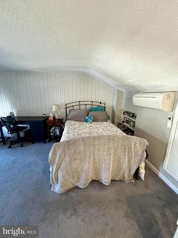 125 MAPLE ST, Conshohocken, PA 19428