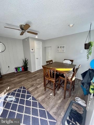 125 MAPLE ST, Conshohocken, PA 19428