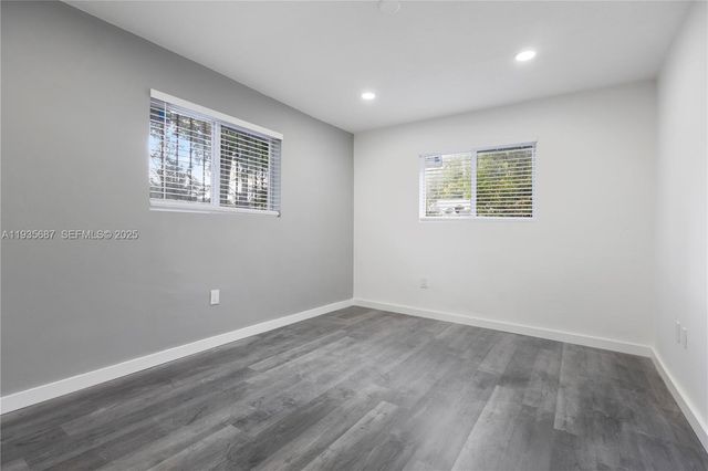 26 NW 34th Ter 26, Miami, FL 33127