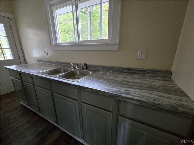 56 Salina Street, Lysander, NY 13027