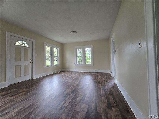 56 Salina Street, Lysander, NY 13027