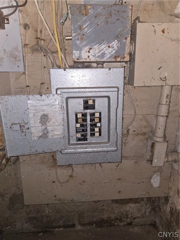 56 Salina Street, Lysander, NY 13027