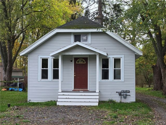 56 Salina Street, Lysander, NY 13027