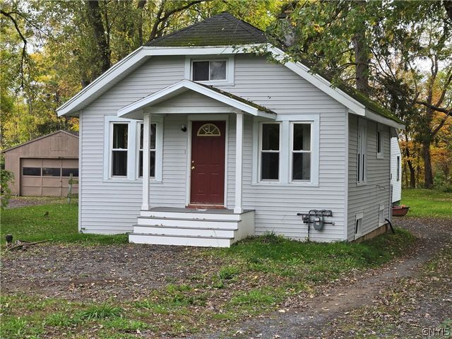 56 Salina Street, Lysander, NY 13027