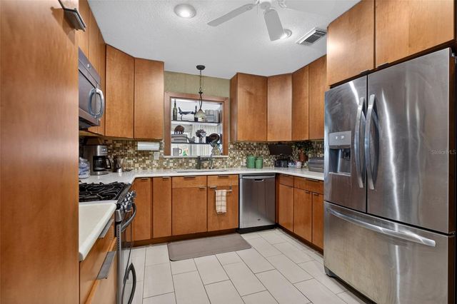 1073 NODDING PINES WAY, Casselberry, FL 32707