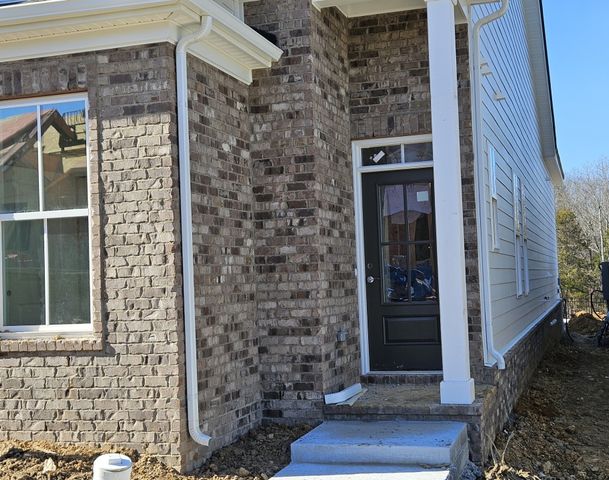 411 W Stonehaus XING, Antioch, TN 37013