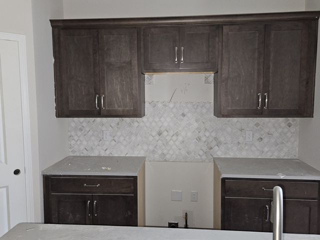 411 W Stonehaus XING, Antioch, TN 37013