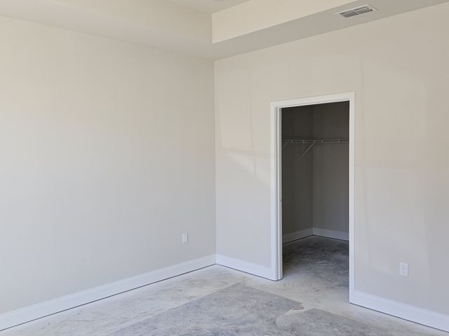 411 W Stonehaus XING, Antioch, TN 37013