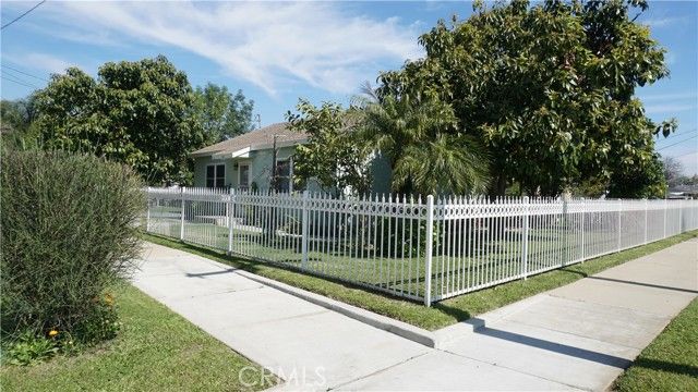1223 S Plum Avenue, Ontario, CA 91761