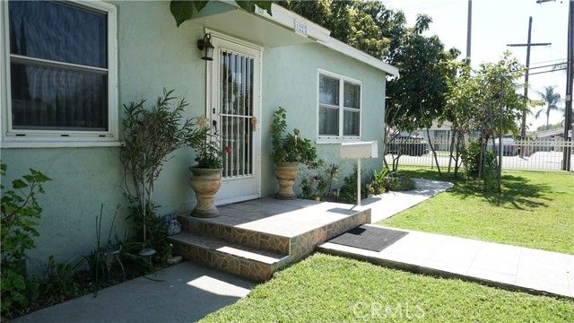 1223 S Plum Avenue, Ontario, CA 91761