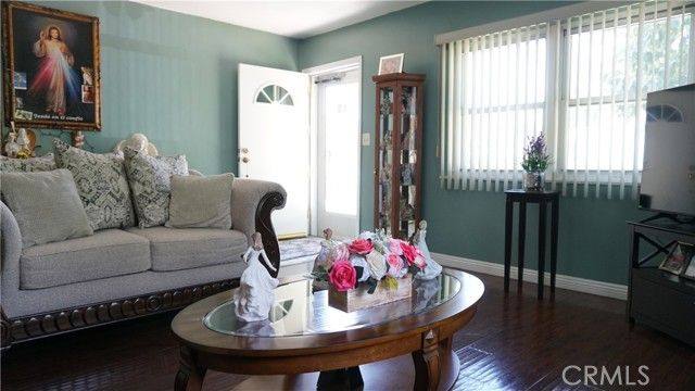 1223 S Plum Avenue, Ontario, CA 91761