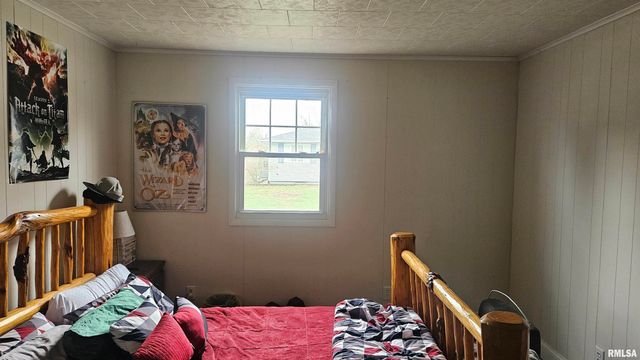 146 E POLK Street, Cuba, IL 61427