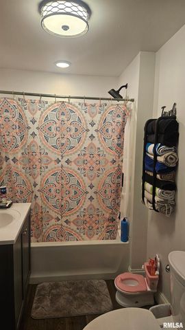 146 E POLK Street, Cuba, IL 61427