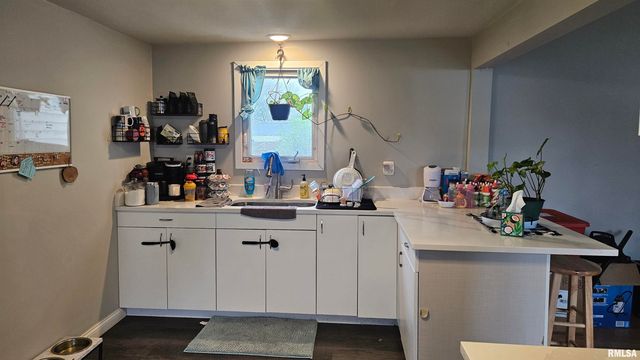 146 E POLK Street, Cuba, IL 61427