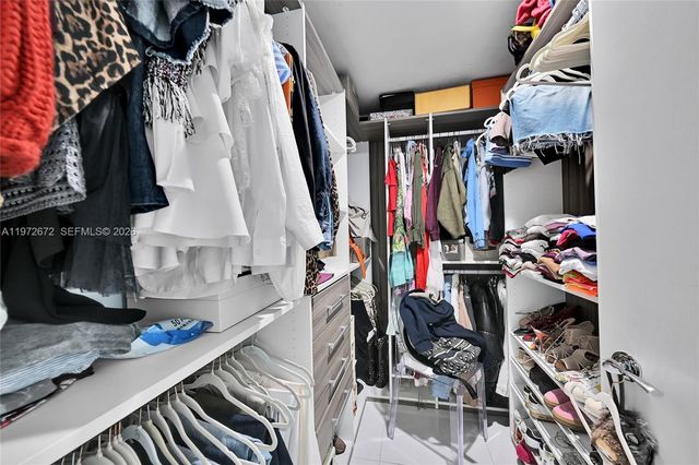 2950 NE 188th St 534, Aventura, FL 33180