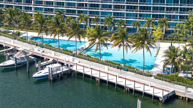 2950 NE 188th St 534, Aventura, FL 33180