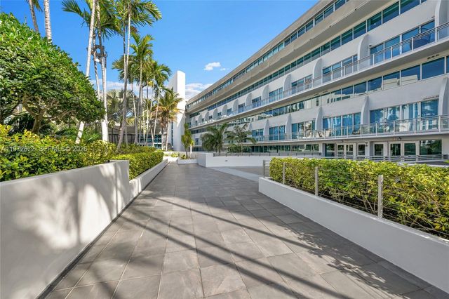 2950 NE 188th St 534, Aventura, FL 33180