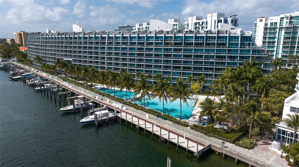 2950 NE 188th St 534, Aventura, FL 33180