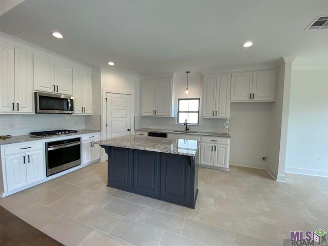 30156 Sanctuary Blvd, Denham Springs, LA 70726