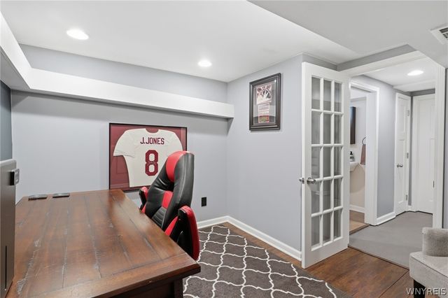 2296 East River Road, Grand Island, NY 14072