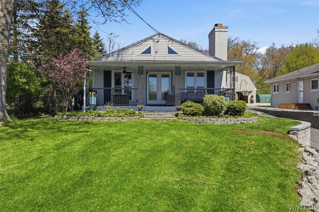 2296 East River Road, Grand Island, NY 14072