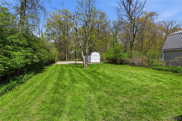 2296 East River Road, Grand Island, NY 14072