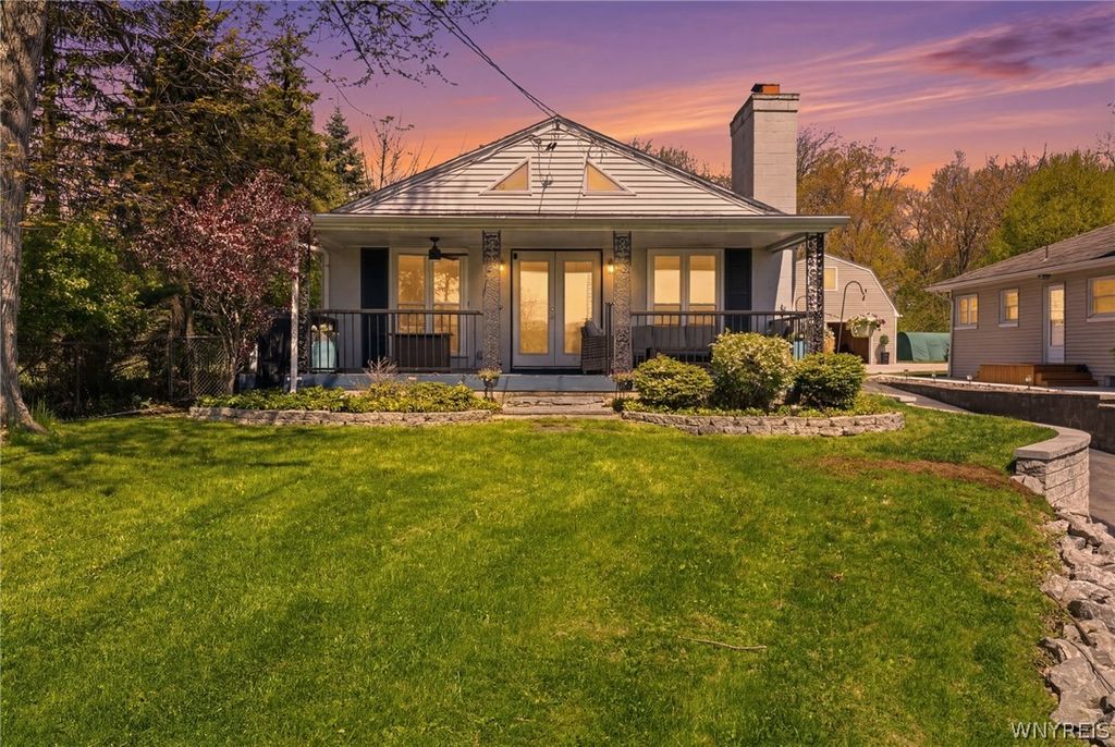 2296 East River Road, Grand Island, NY 14072