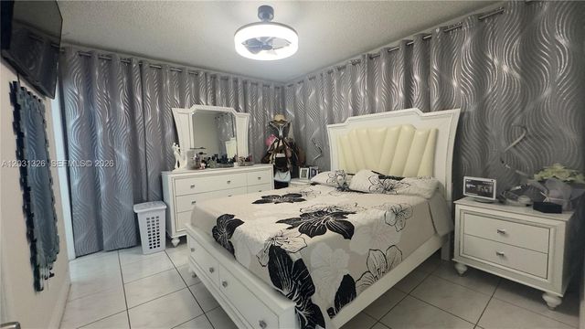 12480 SW 189th St, Miami, FL 33177