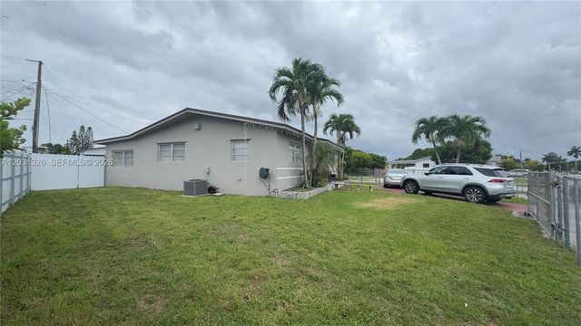 12480 SW 189th St, Miami, FL 33177