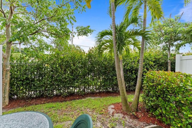 336 NW 8th Court, Pompano Beach, FL 33060