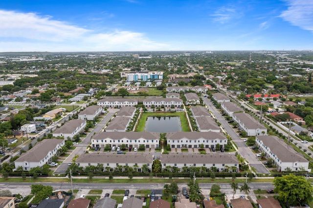 336 NW 8th Court, Pompano Beach, FL 33060
