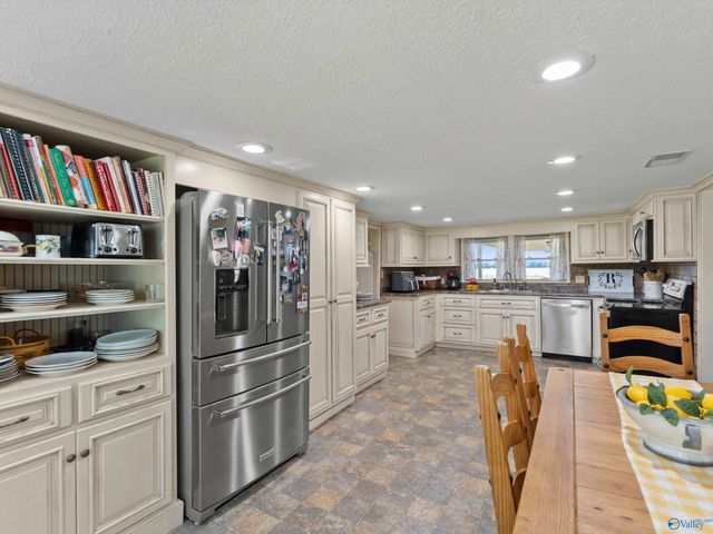 14552 Reid Road, Athens, AL 35611