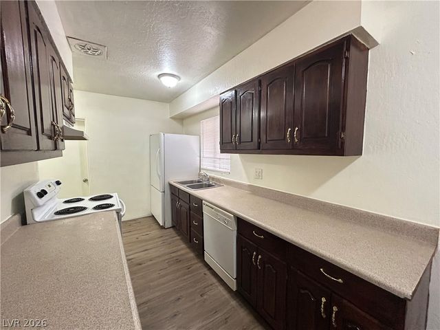 373 North Bruce Street, Las Vegas, NV 89101