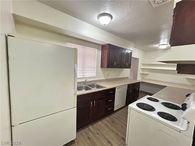 373 North Bruce Street, Las Vegas, NV 89101