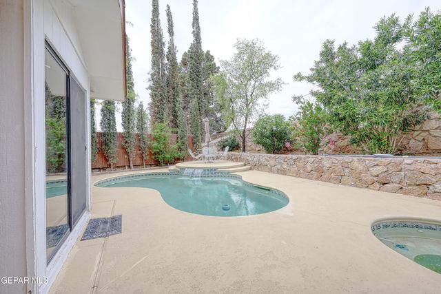 11005 LOMA GRANDE Drive, El Paso, TX 79934